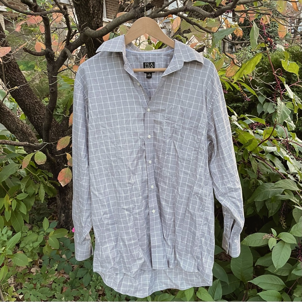 Jos. A. Bank Men’s Button-Down Dress Shirt size Medium M “wrinkle free”  Gray